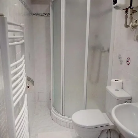 Mini-hôtel U Janatu S Ubytovanim Cestin